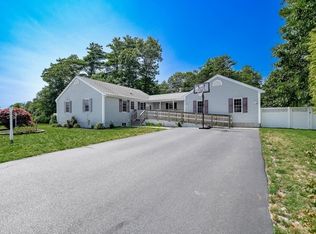 7 Lynne Rd, Wareham, MA 02571