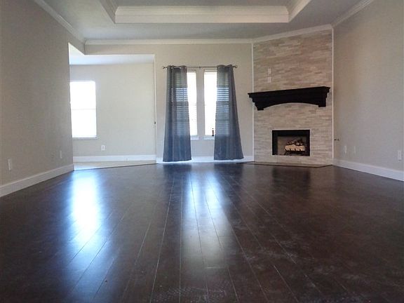 2nd image of 3177 Williamsburg Ln