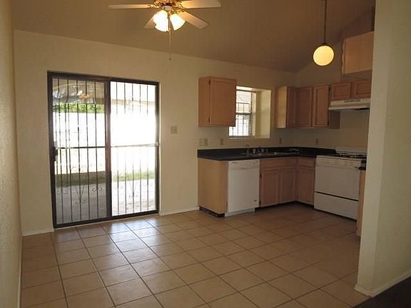 5th image of 3508 Broken Arrow Dr