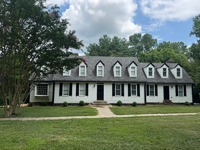 10428 Coward Mill Rd — Photo 1