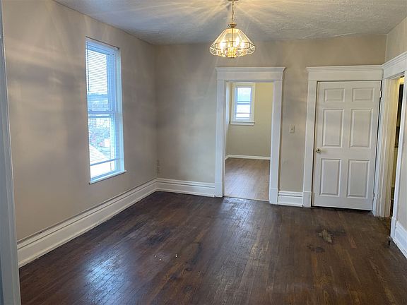 2nd image of 308-310 W 5th Ave