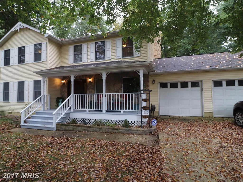 3668 Pine Cone Cir photo 1