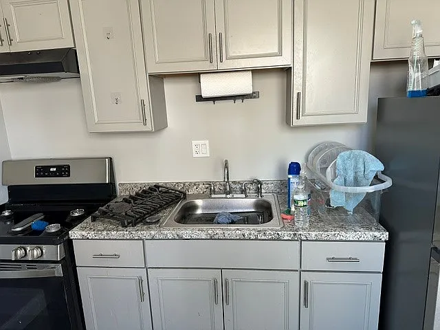 5017 Wissahickon Ave #C3 — Photo 3