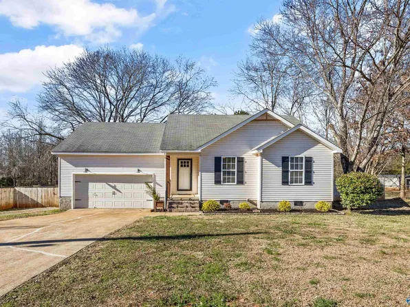 29771 Little Creek Rd, Ardmore, AL 35739