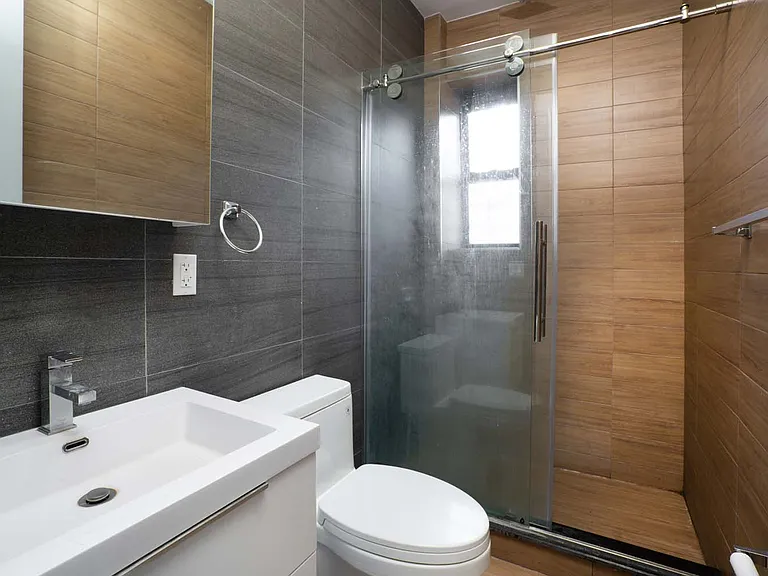 16 Old Broadway #3B — Photo 7