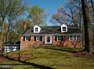 3121 Beechwood Ln, Falls Church, VA 22042