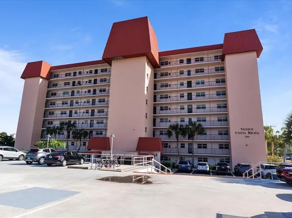 244 SAINT AUGUSTINE AVENUE #201, VENICE, FL 34285