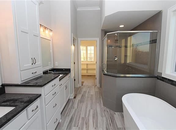 5th image of 6763 NW Meyers Cir