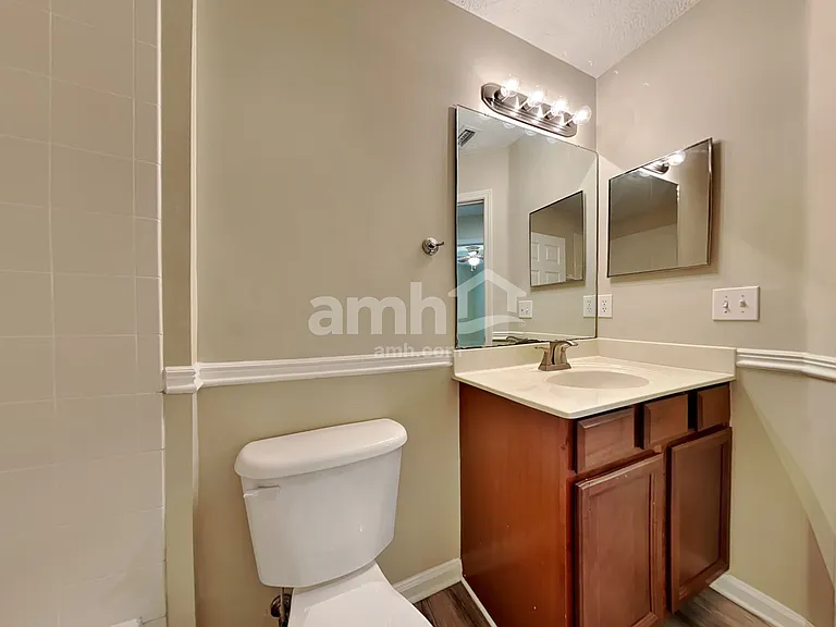 947 Silver Spring Ct — Photo 18