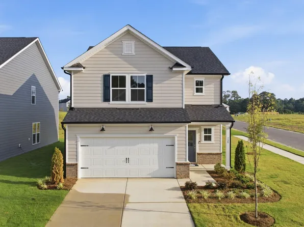 729 Branthurst Dr, Fuquay Varina, NC 27526