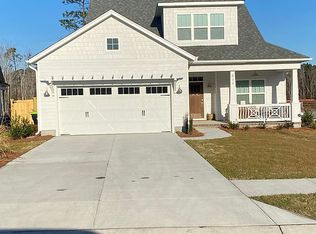 549 Arden Dr, Hampstead, NC 28443