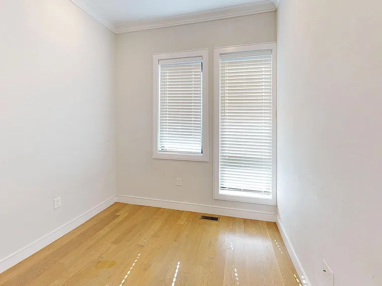 16-18 Highgate St #101 — Photo 5