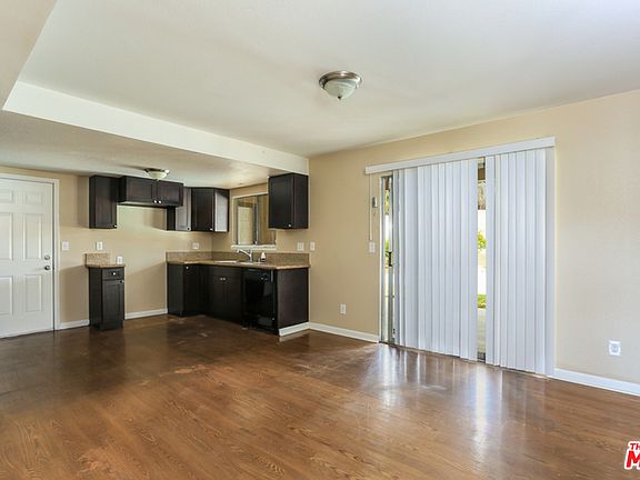 3rd image of 6301 Orange Knoll Ave