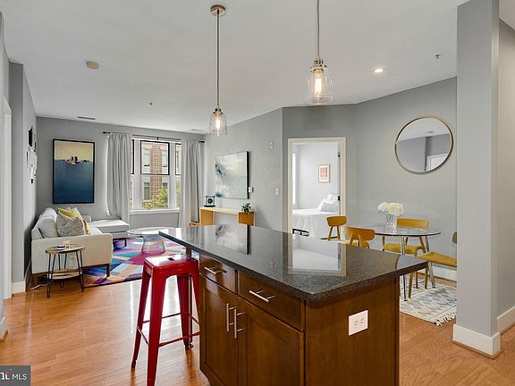 3rd image of 1800 Wilson Blvd Unit 304