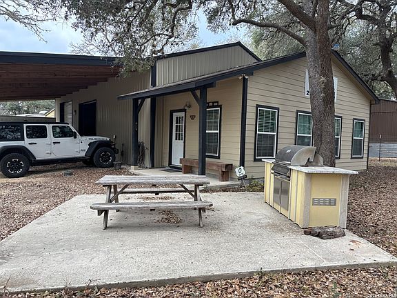 3rd image of 30685 Rice