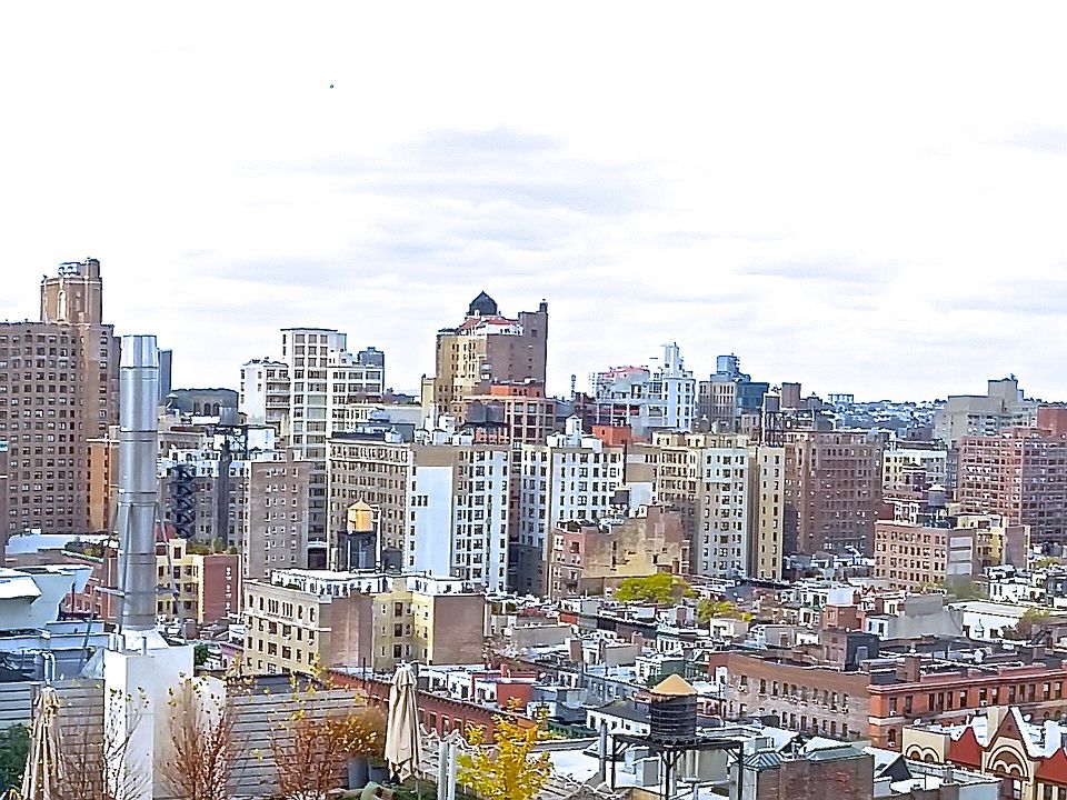1st image of 15 W 72nd St APT 22A