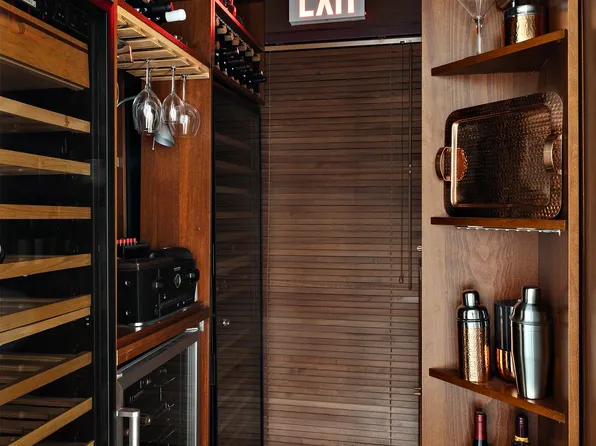 224 West 18th Street image 10 of 19