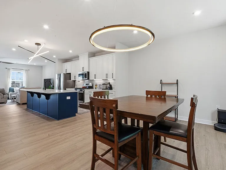 131 Callowhill Ln — Photo 8
