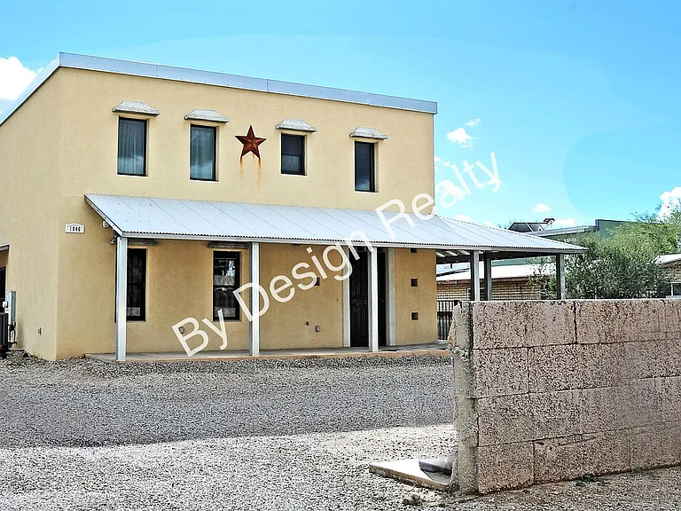 1040 E Halcyon Rd — Photo 3