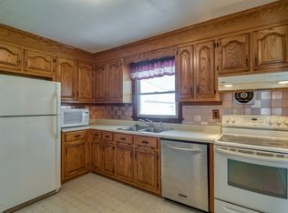 1413 Ramsey Rd, Norfolk, VA 23503