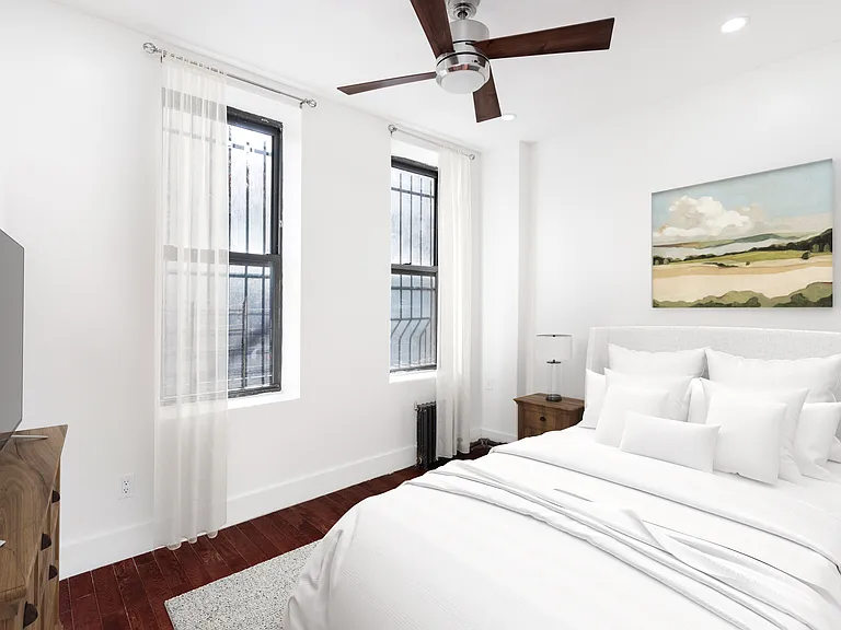 223 Bainbridge St #3R — Photo 5