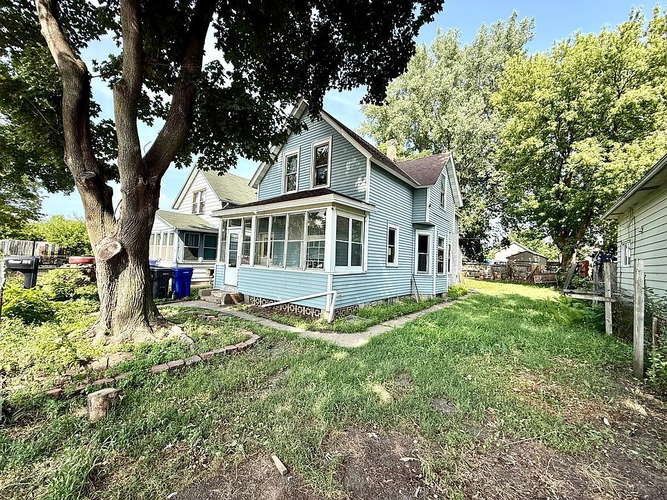 1st image of 866 Duluth St