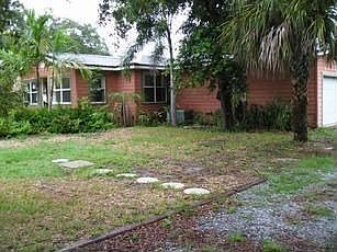 1st image of 1649 Avocado Ave