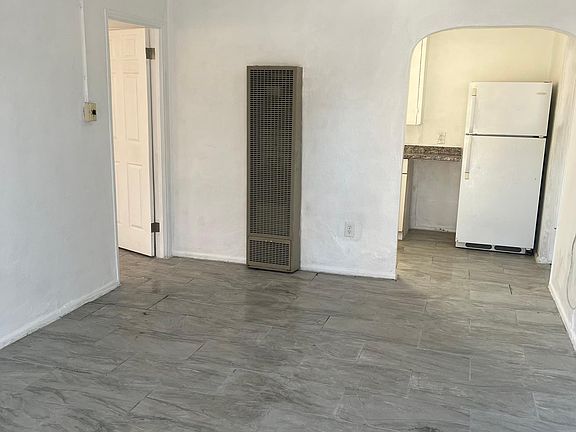 2nd image of 3615 S Clark Ave