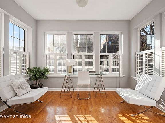 4th image of 1512 W Olive Ave #1
