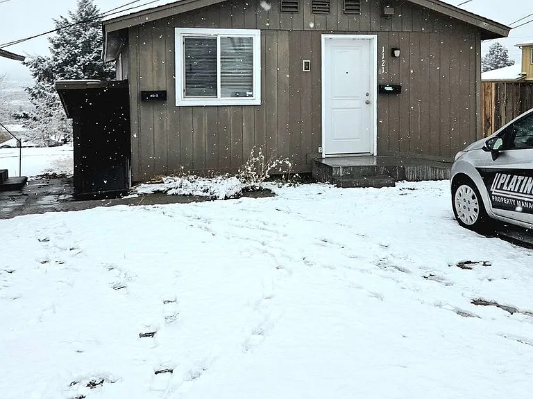 1121 Monitor Ave — Photo 15
