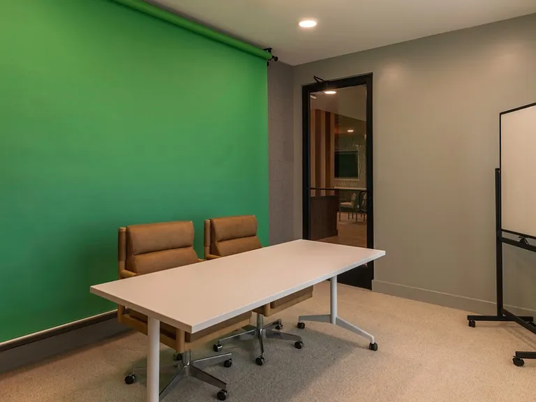 Summit Dr — Photo 14