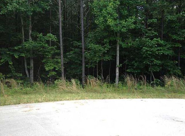2nd image of 4 View St