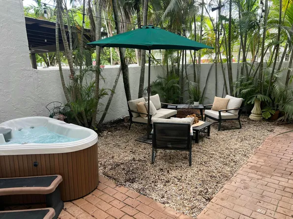 8324 SW 103rd Avenue, Miami, FL 33173