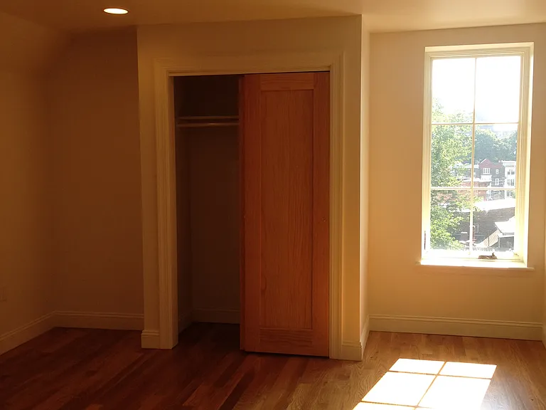 27 Western Avenue — Photo 16