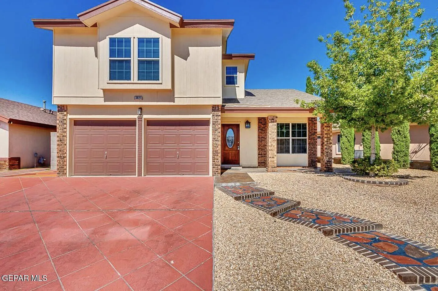 4 bed, 2.5 bath, 1203 sqft, $1,600 — Photo 1