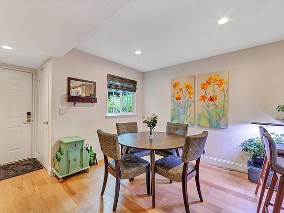 4th image of 490 Canyon Oaks Dr APT C