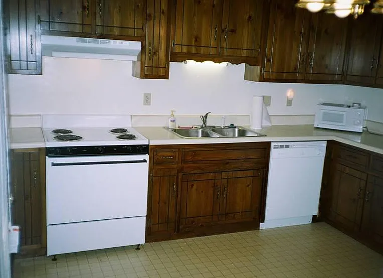 2101 Deer Meadow Ter — Photo 9