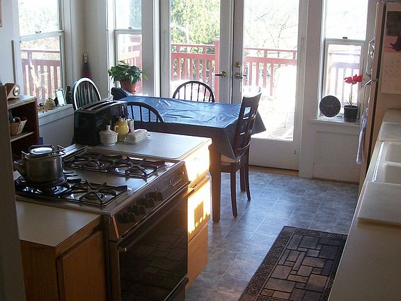 Kitchen w/ French Doors