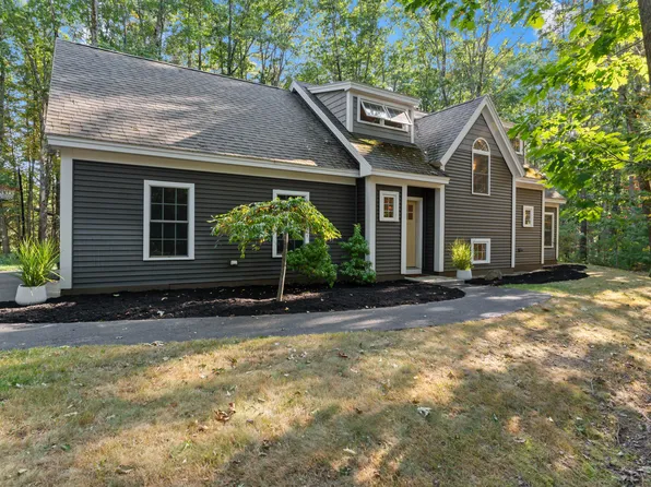 6 Coopers Way, Kittery, ME 03904