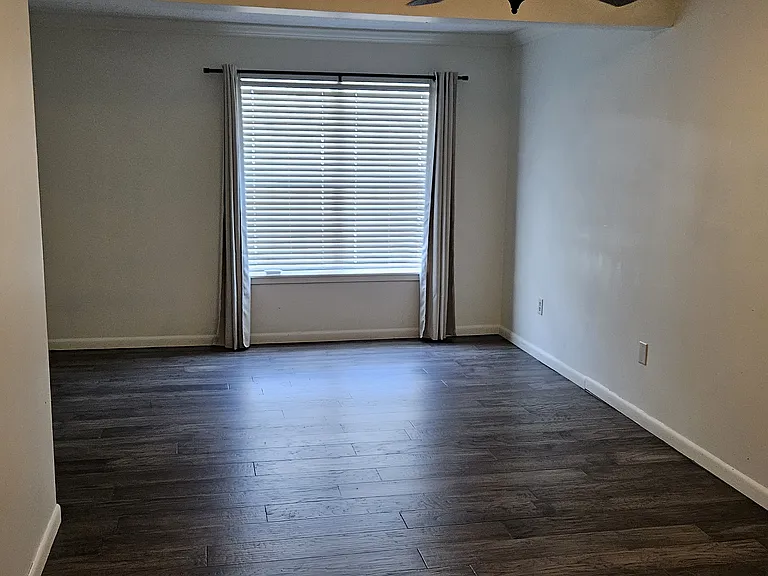 623 N Gloster St #410 — Photo 13