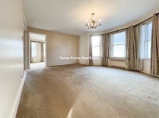 11 Bowdoin St #2F, Medford, MA 02155