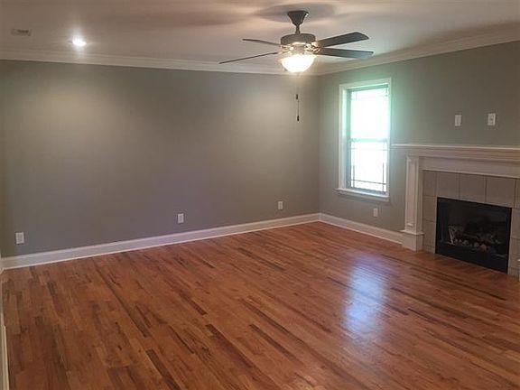 4th image of 136 SE Briar Meadow Trl #16