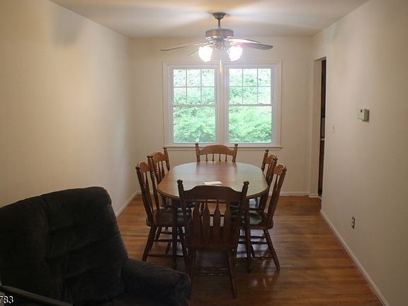 5th image of 22 Woodland Rd
