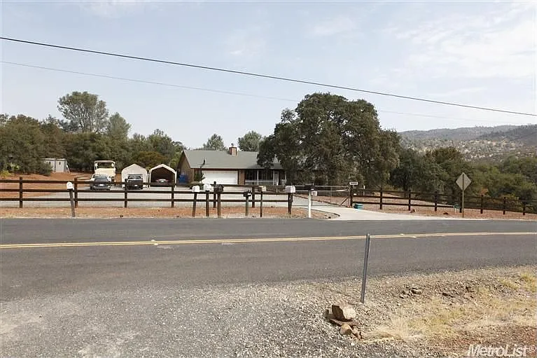 3319 Granite Springs Rd photo 1