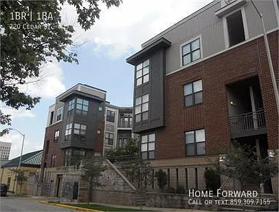 Building Photo - 220 Cedar St #405