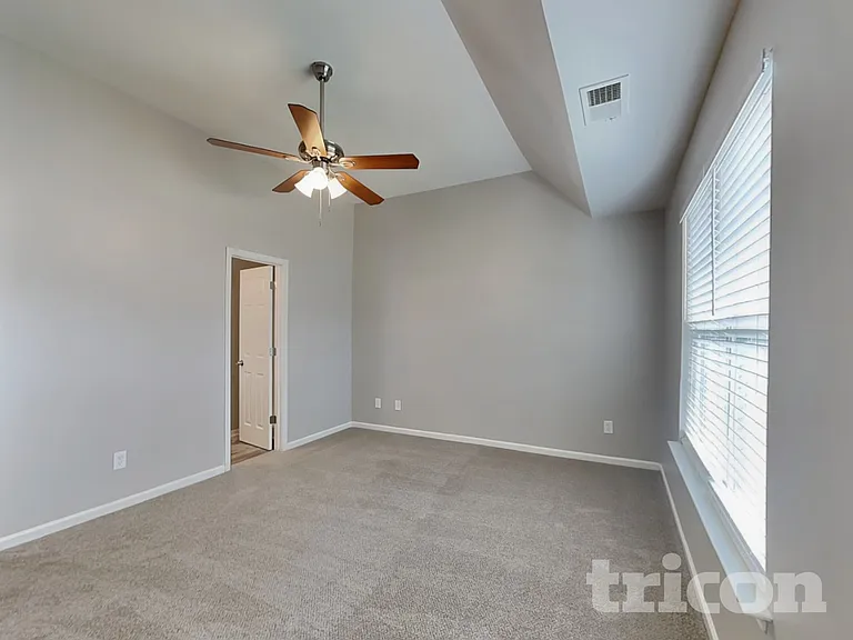 3046 Williamette Valley Dr — Photo 9