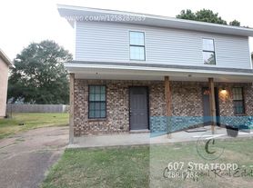 607 Stratford Dr, Jonesboro, AR