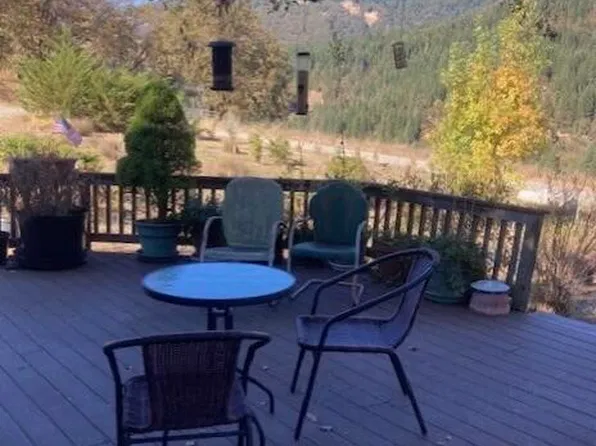 151 Tracy Ln, Mad River, CA 95552