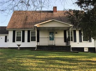 1646 Flatwoods Rd, Ravenswood, WV 26164