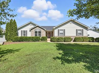 3052 Sand Dollar Ct, Pevely, MO 63070
